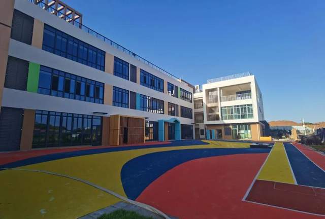 金蘋果再拿下一座普惠園,沒報名的家長后悔了